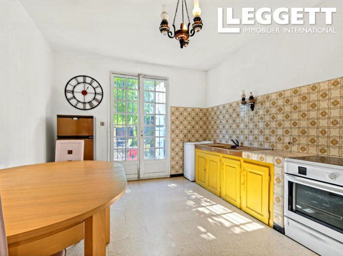 Image No.8-3 Bed House for sale
