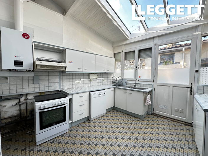 Image No.3-2 Bed House for sale