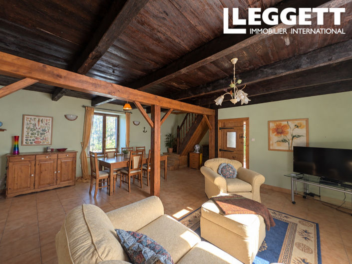 Image No.6-2 Bed House for sale
