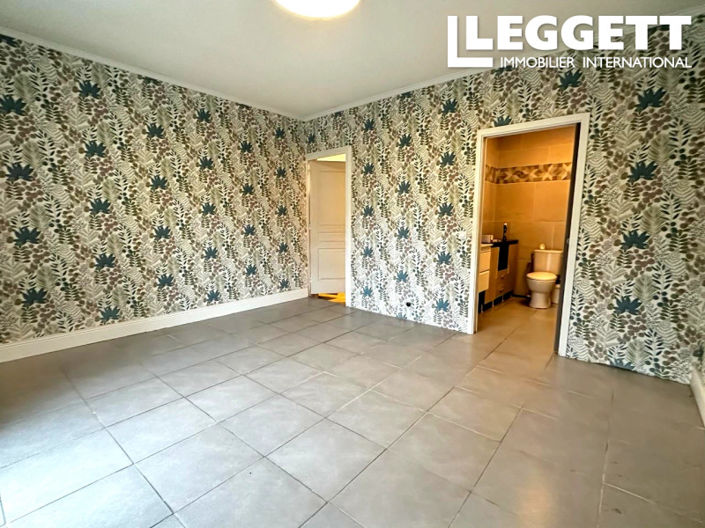 Image No.7-6 Bed House for sale