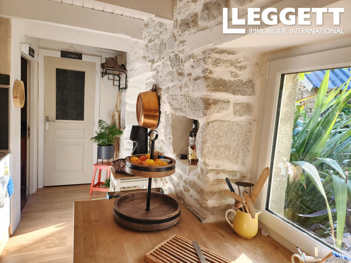 Image No.4-5 Bed House for sale