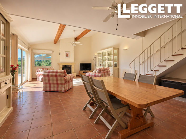 Image No.3-4 Bed House for sale
