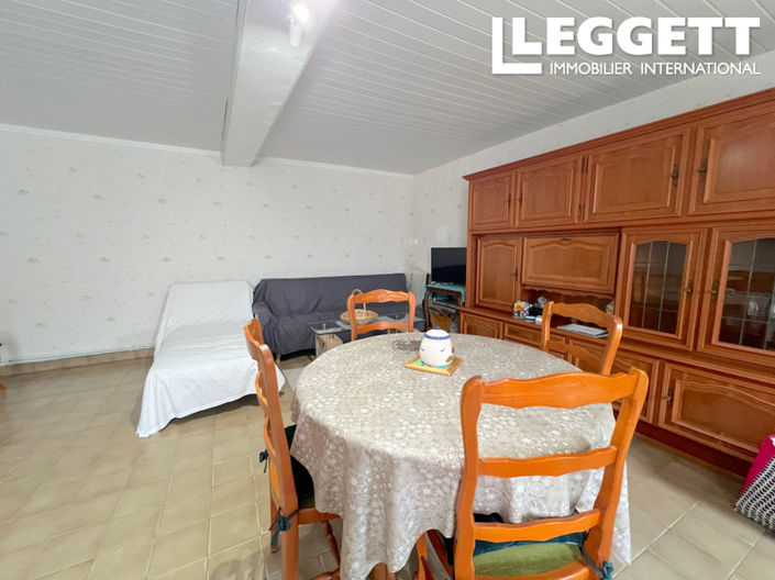 Image No.4-1 Bed House for sale