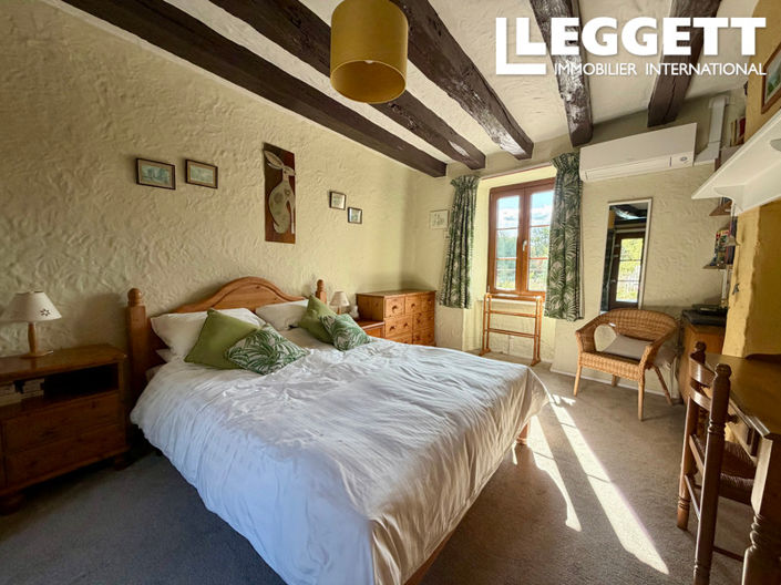 Image No.5-4 Bed House for sale