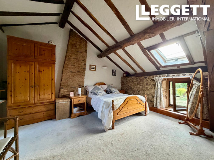 Image No.9-4 Bed House for sale