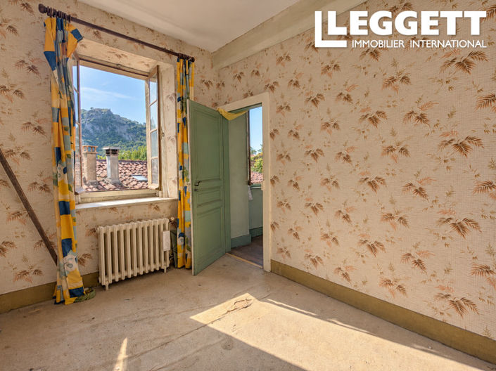 Image No.5-7 Bed House for sale