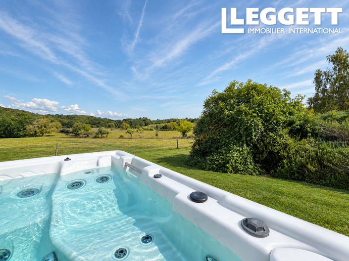 Image No.3-8 Bed House for sale