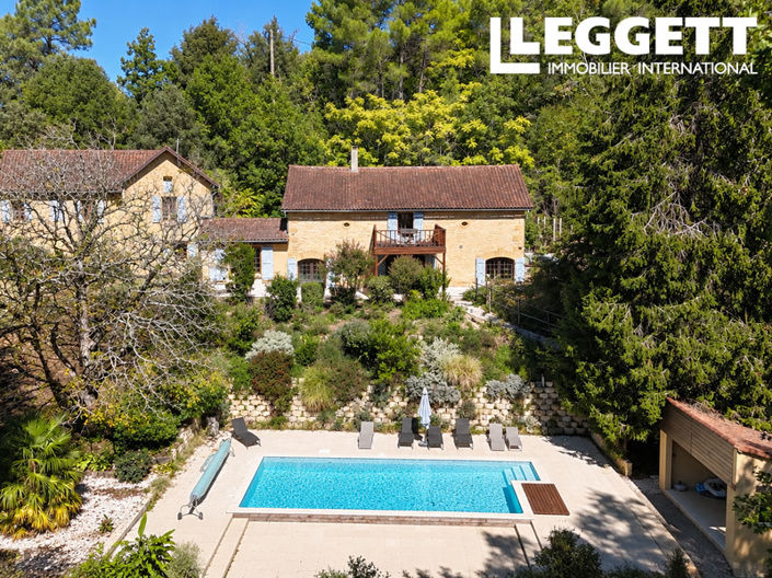 Image No.2-4 Bed House for sale