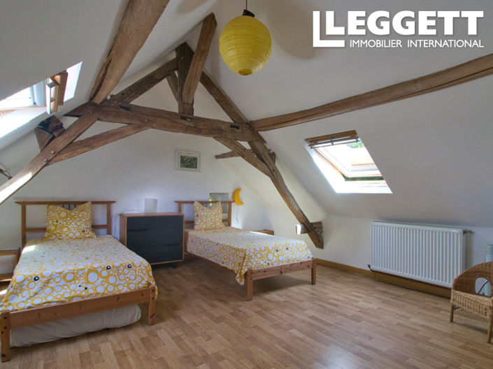 Image No.9-3 Bed House for sale