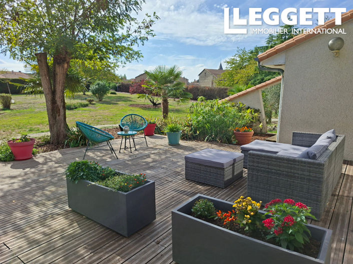 Image No.5-5 Bed House for sale