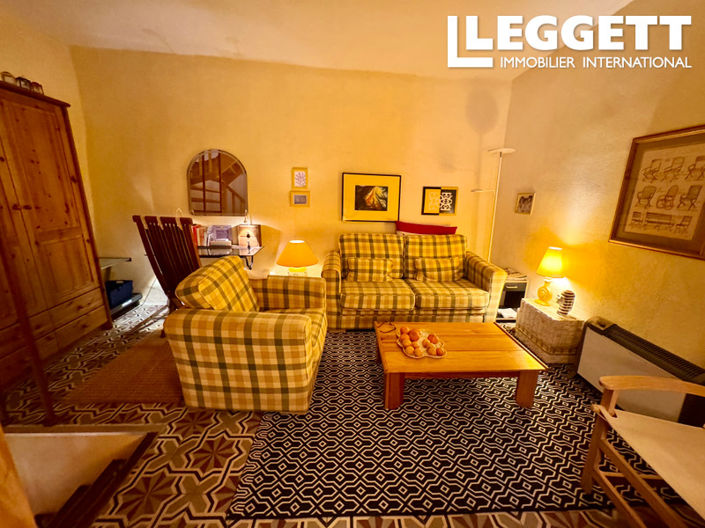 Image No.4-2 Bed House for sale