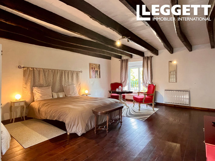 Image No.5-4 Bed House for sale