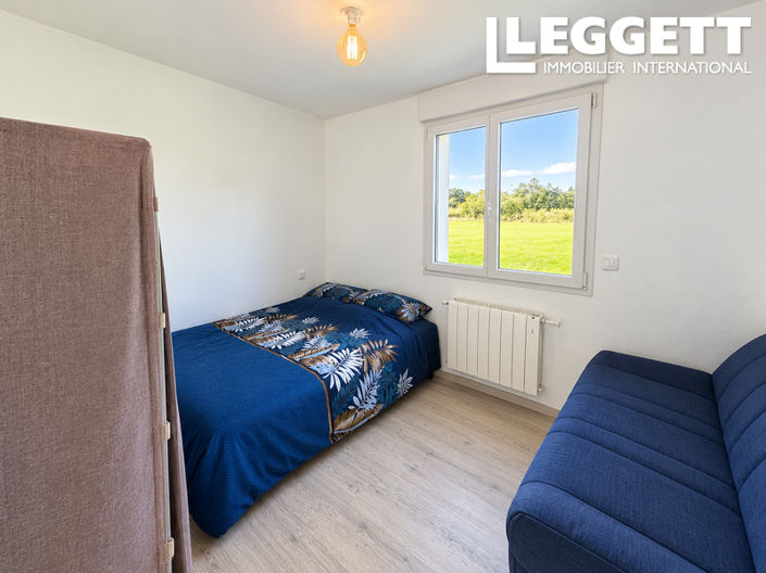 Image No.10-2 Bed House for sale