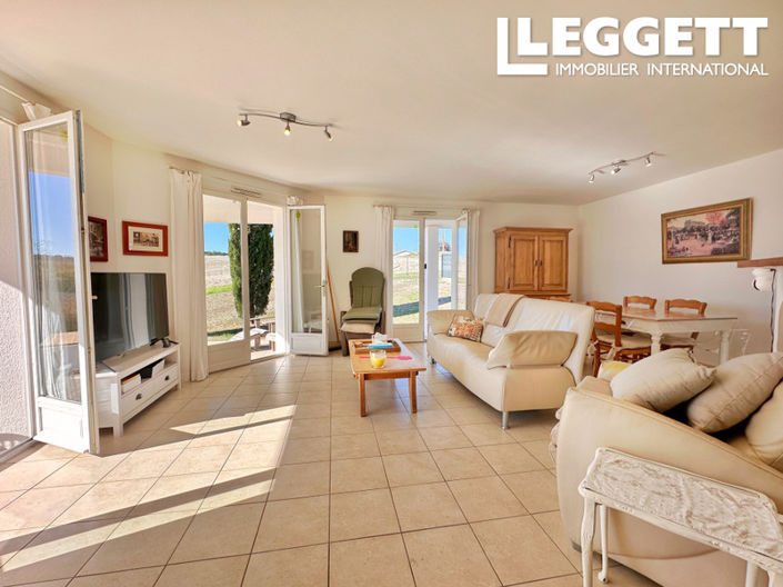 Image No.3-4 Bed House for sale