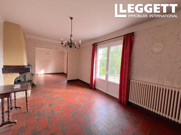 Image No.3-3 Bed House for sale