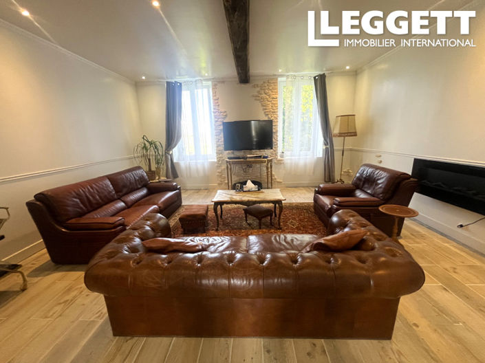 Image No.4-10 Bed House for sale
