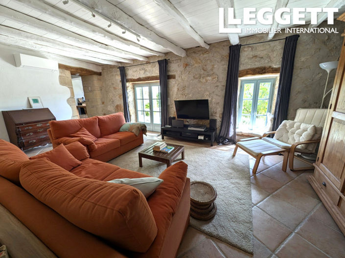 Image No.9-4 Bed House for sale