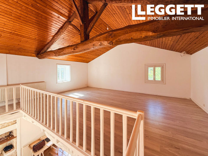 Image No.3-5 Bed House for sale