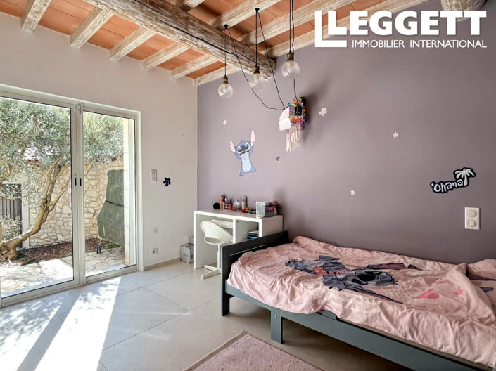 Image No.5-5 Bed House for sale