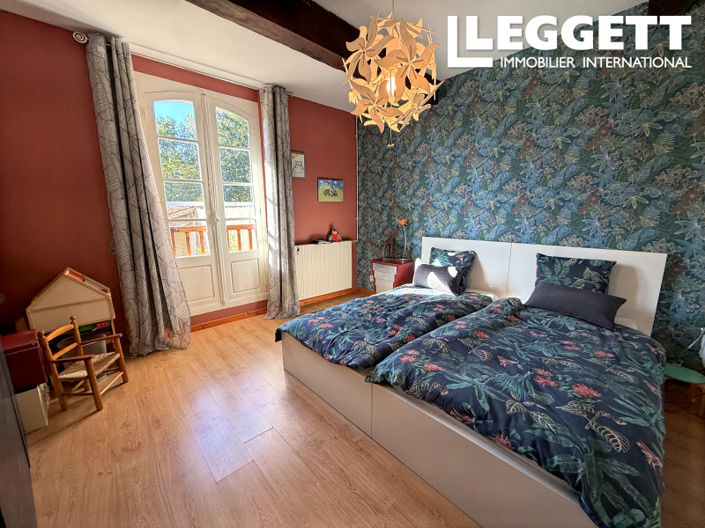 Image No.5-4 Bed House for sale