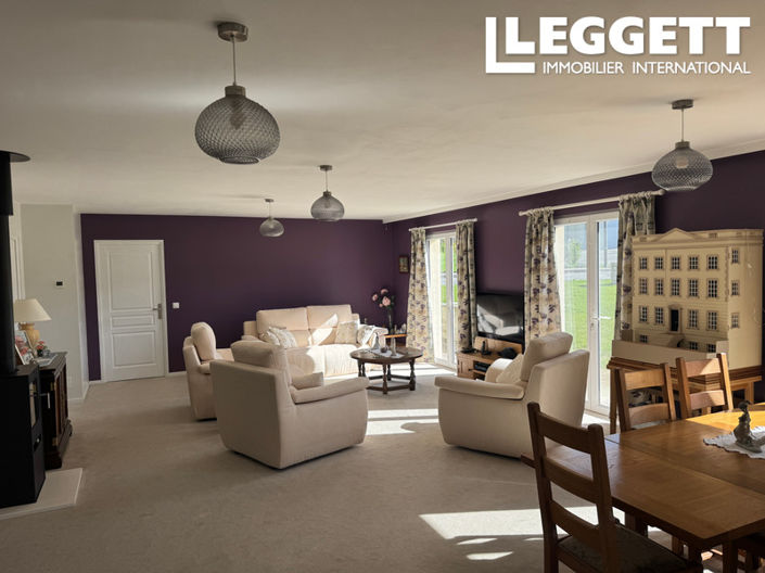 Image No.3-2 Bed House for sale