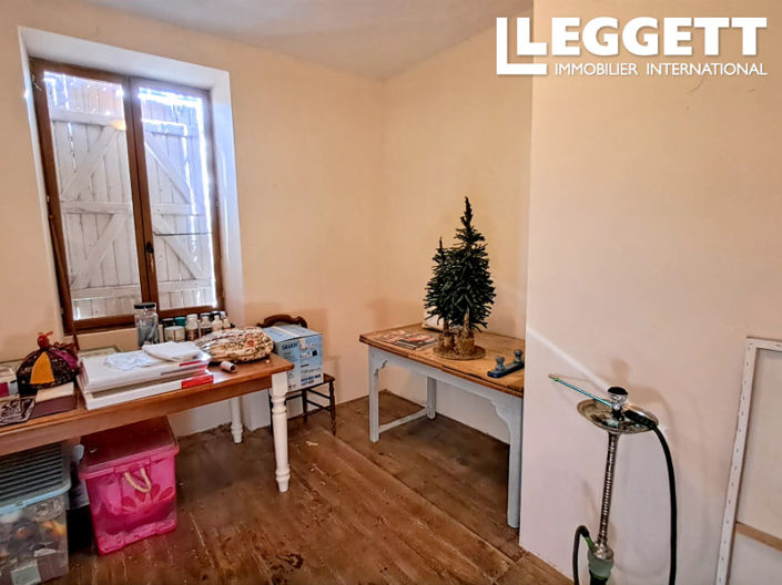 Image No.9-4 Bed House for sale