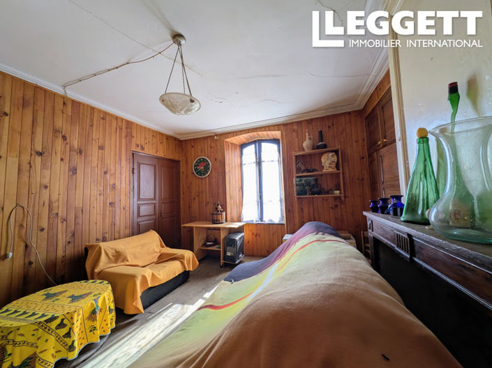 Image No.8-3 Bed House for sale
