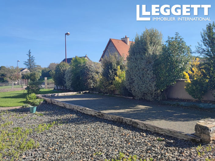 Image No.8-6 Bed House for sale
