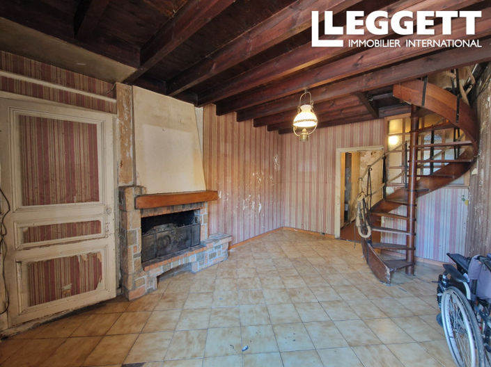 Image No.3-2 Bed House for sale