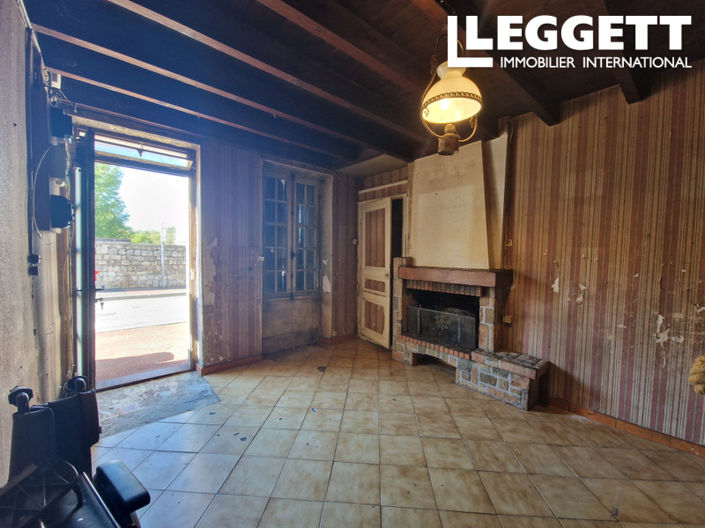 Image No.5-2 Bed House for sale