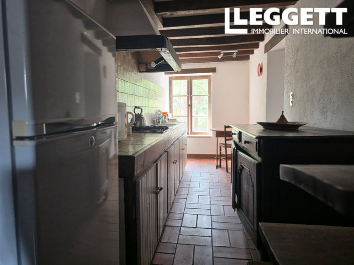 Image No.6-4 Bed House for sale