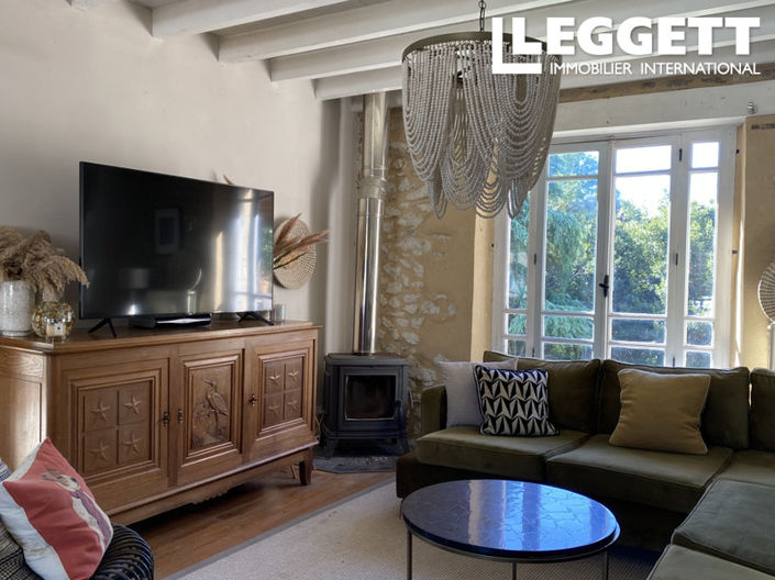 Image No.7-5 Bed House for sale