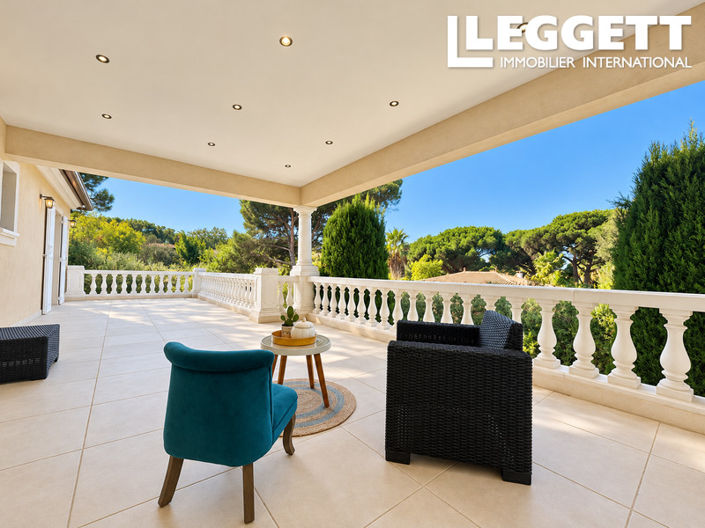 Image No.7-4 Bed House for sale