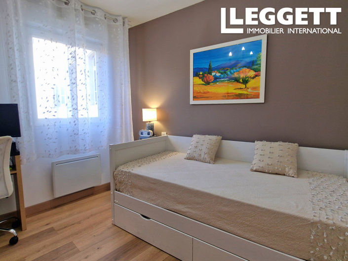 Image No.9-2 Bed Apartment for sale