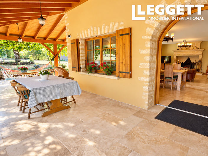 Image No.10-5 Bed House for sale