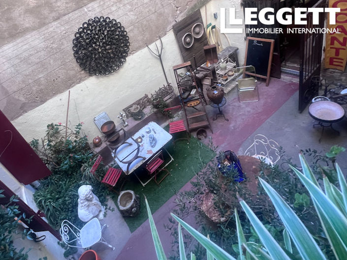 Image No.2-4 Bed House for sale