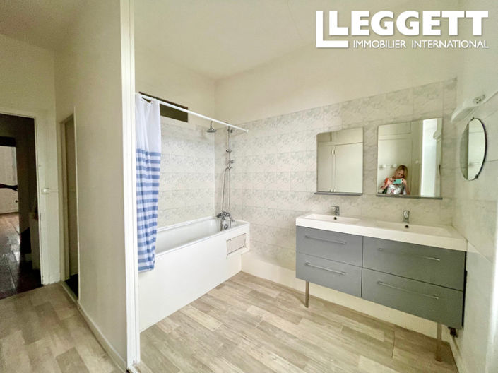 Image No.7-4 Bed House for sale