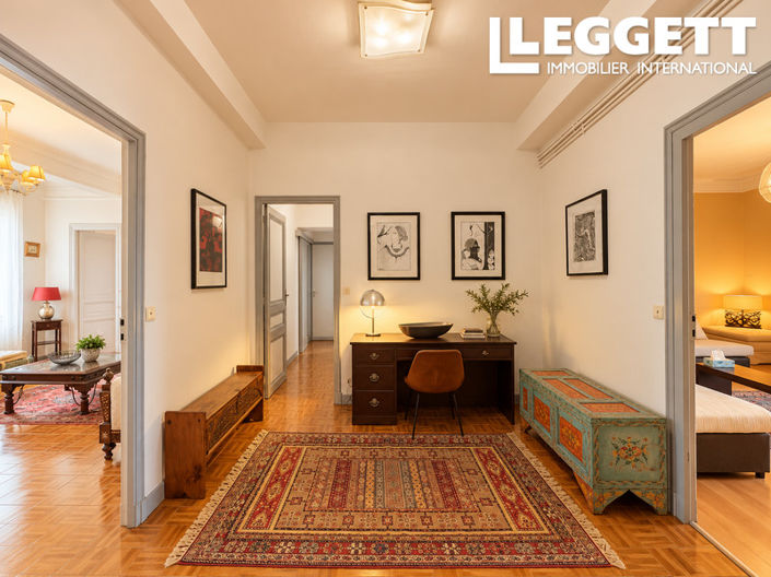 Image No.9-3 Bed Apartment for sale