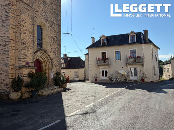 Image No.4-8 Bed House for sale