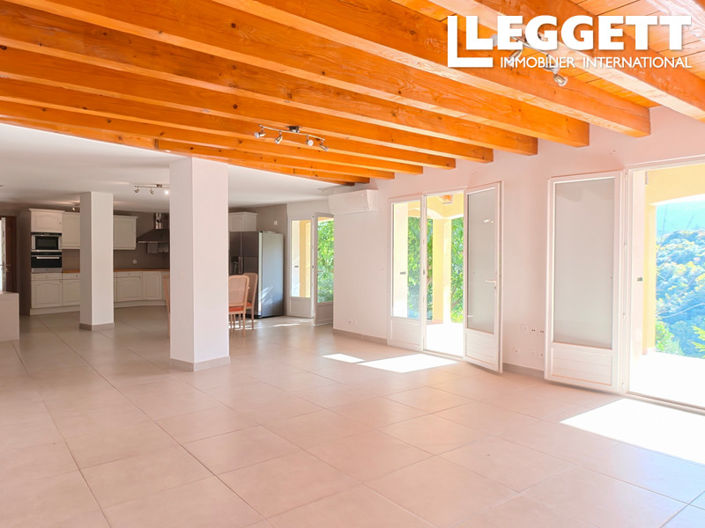 Image No.7-3 Bed House for sale