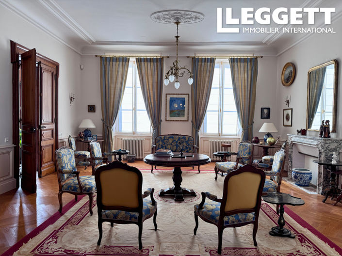 Image No.3-17 Bed Chateaux for sale