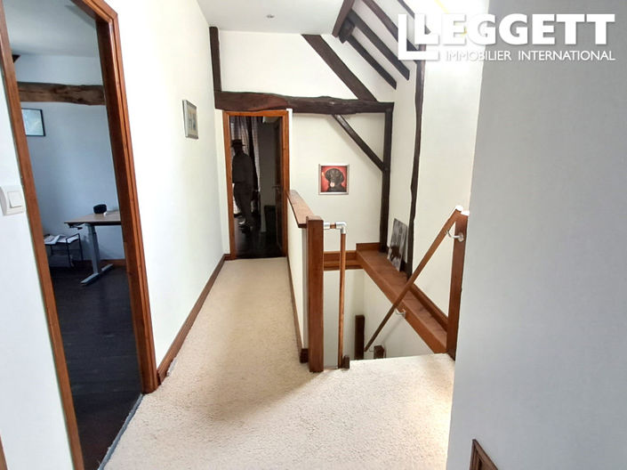 Image No.7-3 Bed House for sale