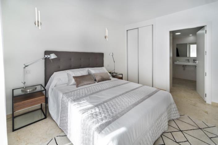 Image No.10-3 Bed Apartment for sale