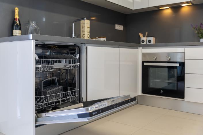 Image No.18-Appartement de 3 chambres à vendre à Punta Prima