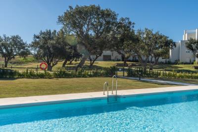 A5-3-Emerald-Greens-San-Roque-pool-Feb2025