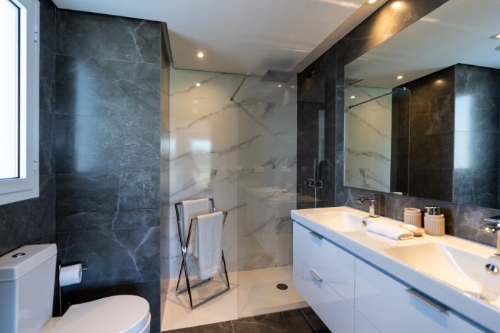 Image No.24-3 Bed Penthouse for sale