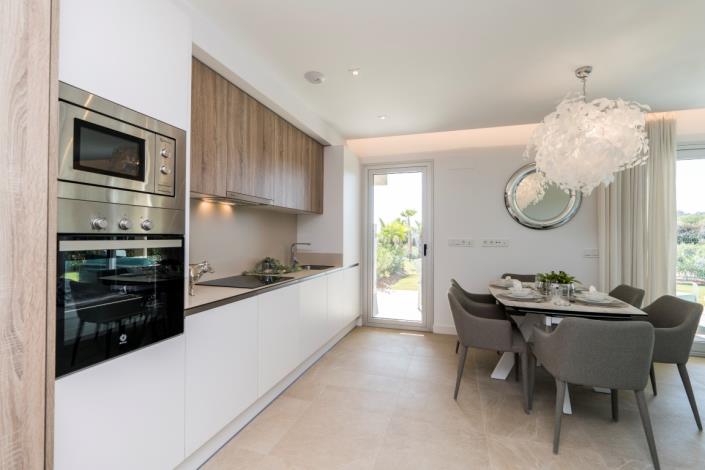 Image No.12-2 Bed Apartment for sale