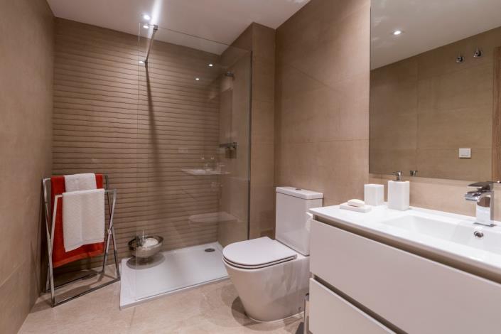 Image No.15-2 Bed Apartment for sale