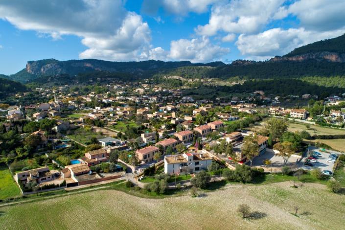 Image No.28-3 Bed Townhouse for sale