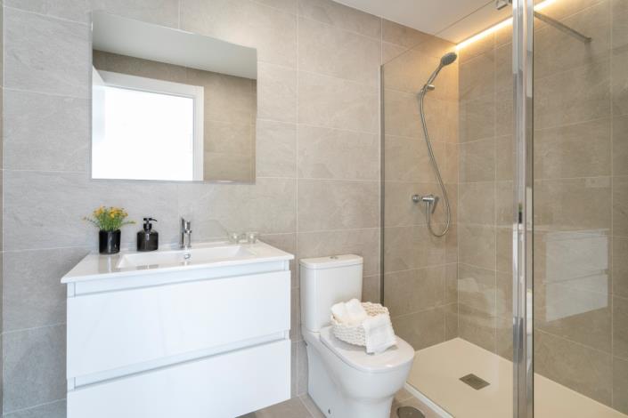 Image No.33-3 Bed Apartment for sale